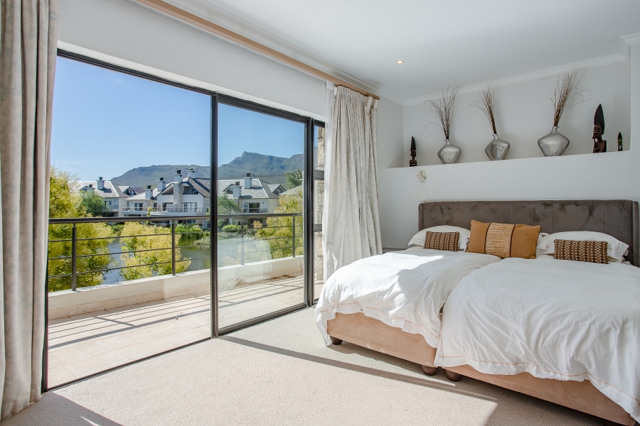 3 Bedroom Property for Sale in Pearl Valley at Val de Vie Western Cape